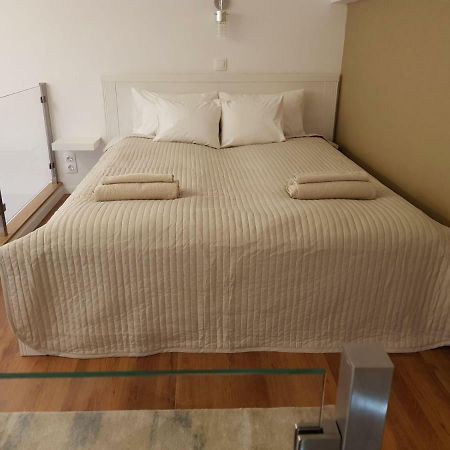 Renaissance Studio Apartment Budapest Eksteriør billede