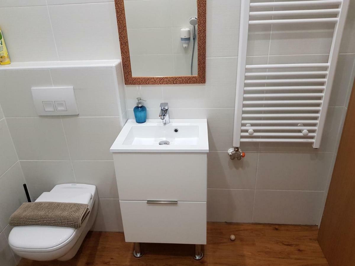 Renaissance Studio Apartment Budapest Eksteriør billede