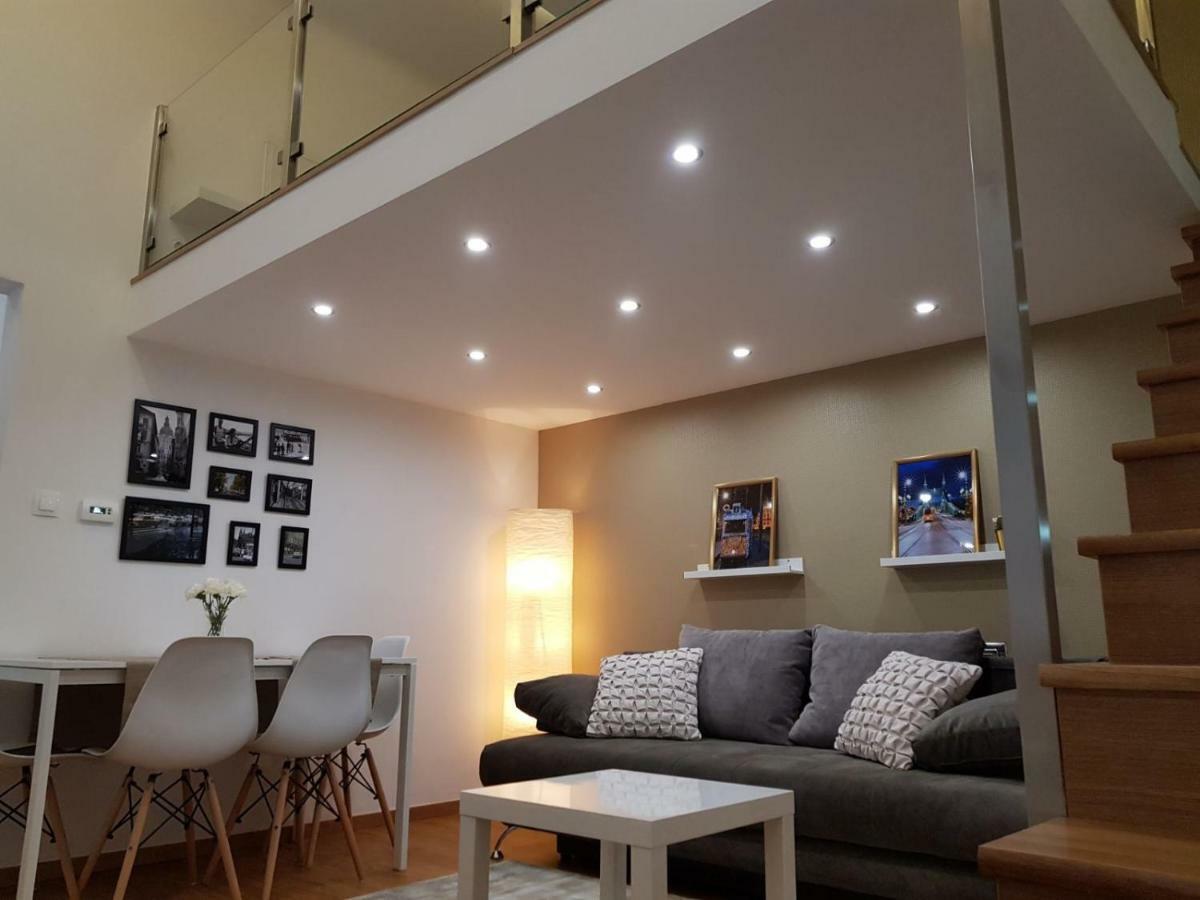 Renaissance Studio Apartment Budapest Eksteriør billede