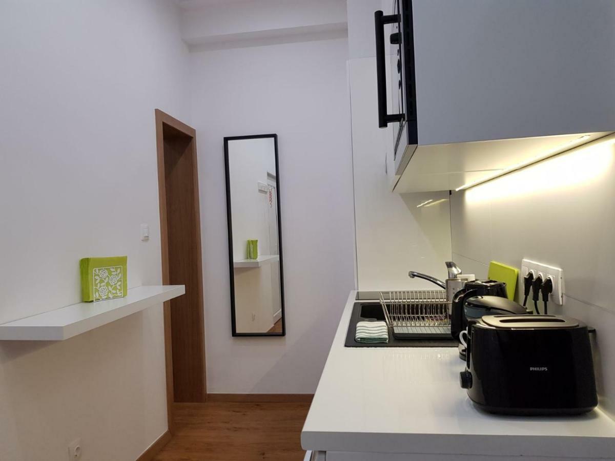 Renaissance Studio Apartment Budapest Eksteriør billede